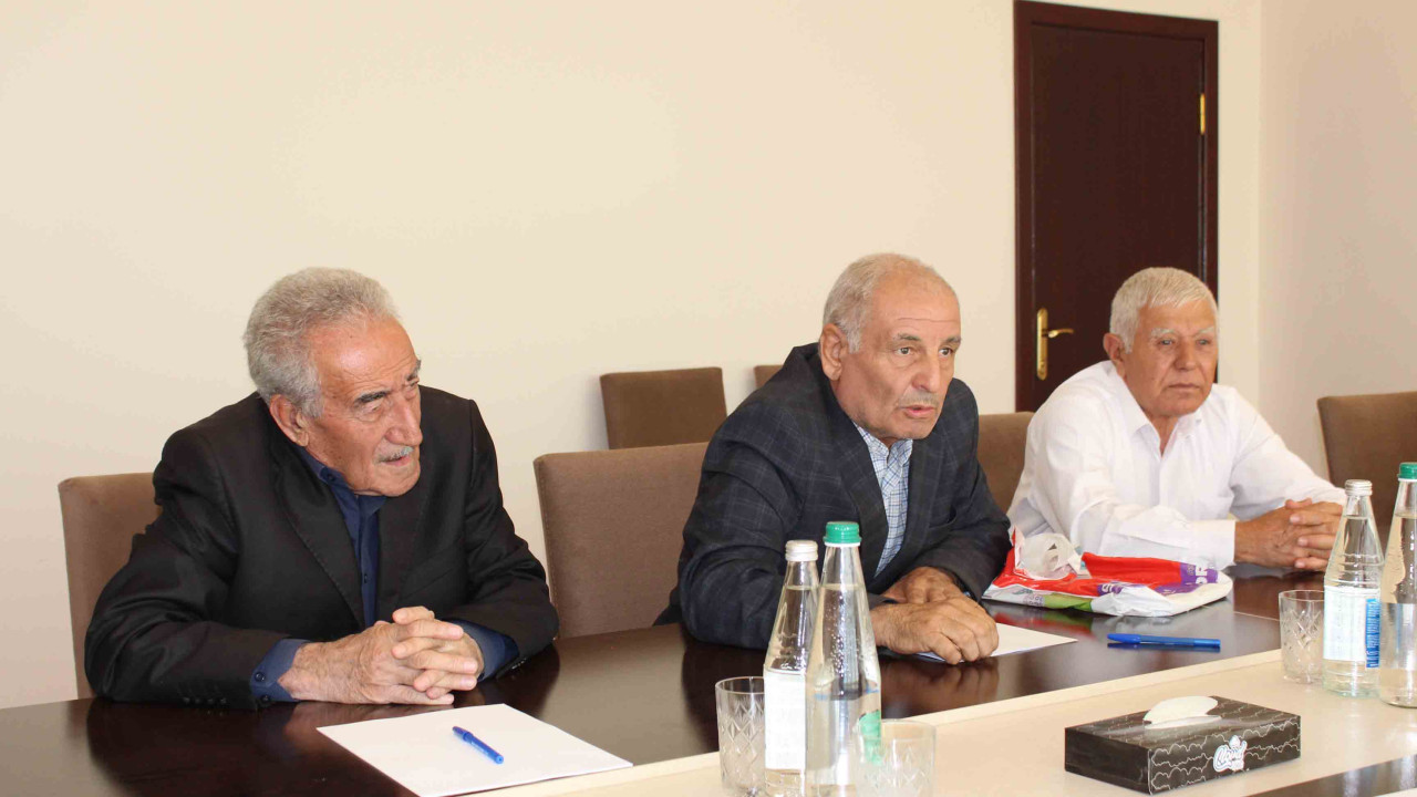 SƏDƏRƏK RAYONUNDA VƏTƏNDAŞ QƏBULU KEÇİRİLİB