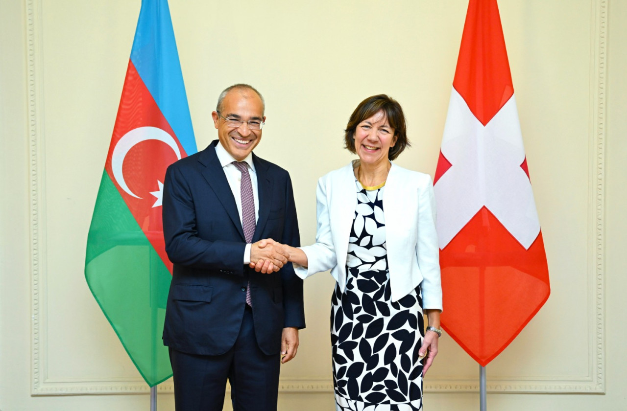 AZƏRBAYCAN NÜMAYƏNDƏ HEYƏTİ İSVEÇRƏYƏ İŞGÜZAR SƏFƏR EDİB