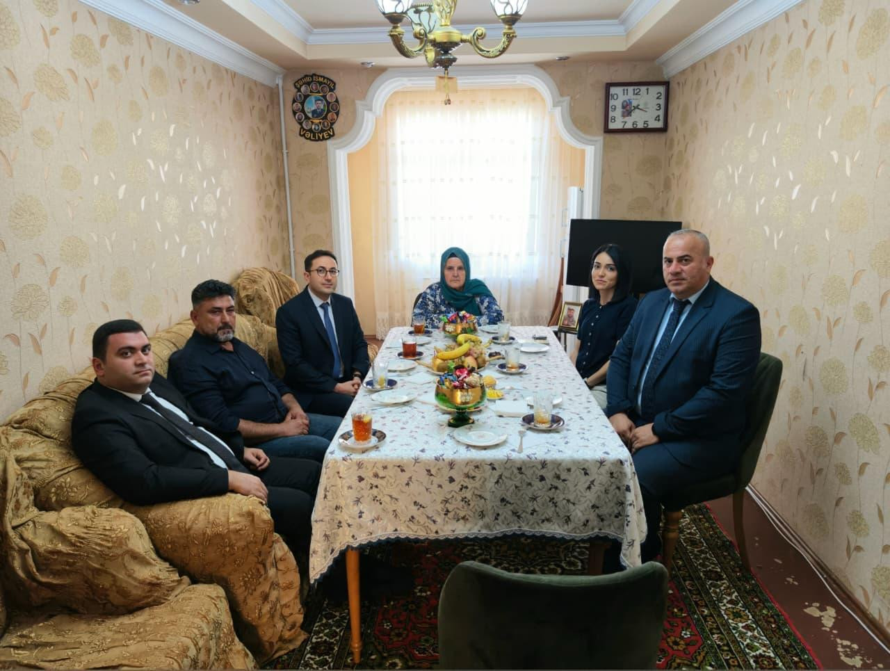 ŞƏHİD AİLƏLƏRİ İLƏ GÖRÜŞLƏR KEÇİRİLİB
