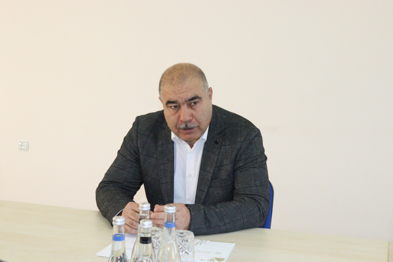İQTİSADİYYAT NAZİRİ KAZIM HÜSEYNƏLİYEV KƏNGƏRLİ RAYONUNDA VƏTƏNDAŞLARI QƏBUL EDİB